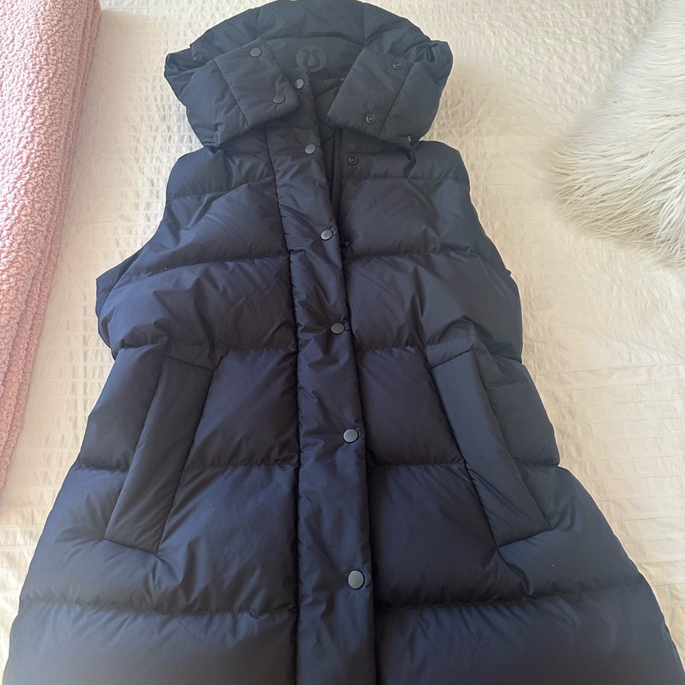 lululemon athletica Black Puffer Vest